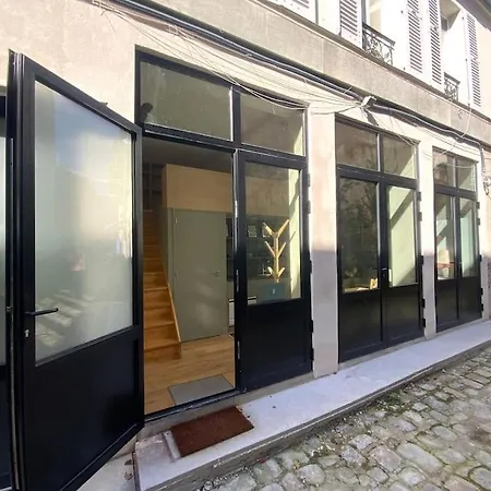 A Deux Pas Du Canal Apartment