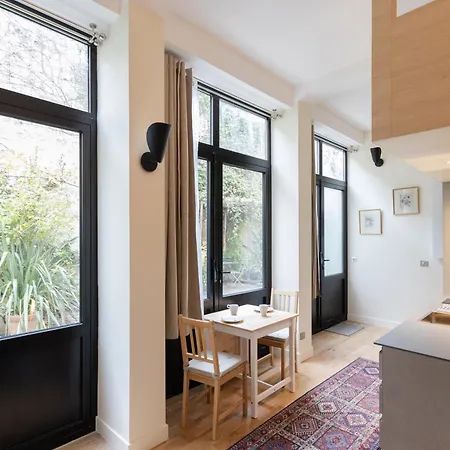 Apartment A Deux Pas Du Canal